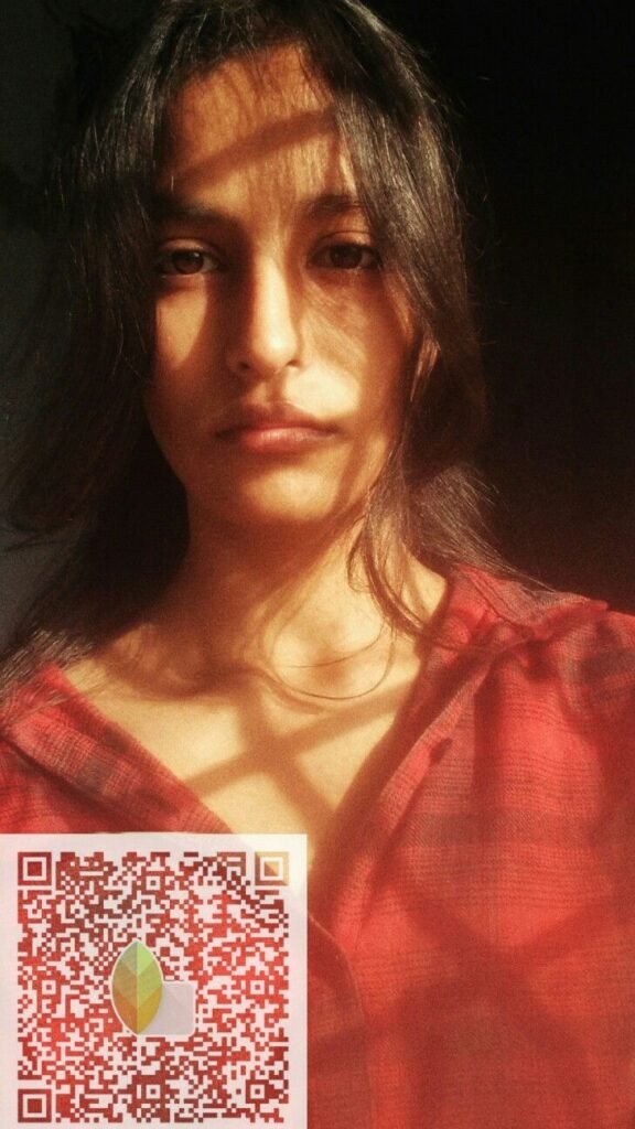 snapseed qr code for girls ()